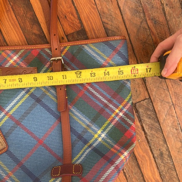 Dooney & Bourke Tartan Tote Bag - Picture 7 of 11
